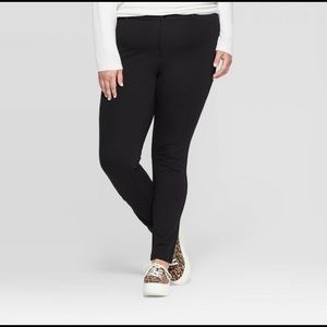Ava & Viv 18W Black 5 Pocket Ponte Pant